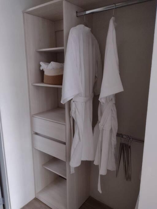 Depa Boho Al Sur Pet Friendly Piscina Gym Sala De Cine Apartment Guadalajara Bagian luar foto