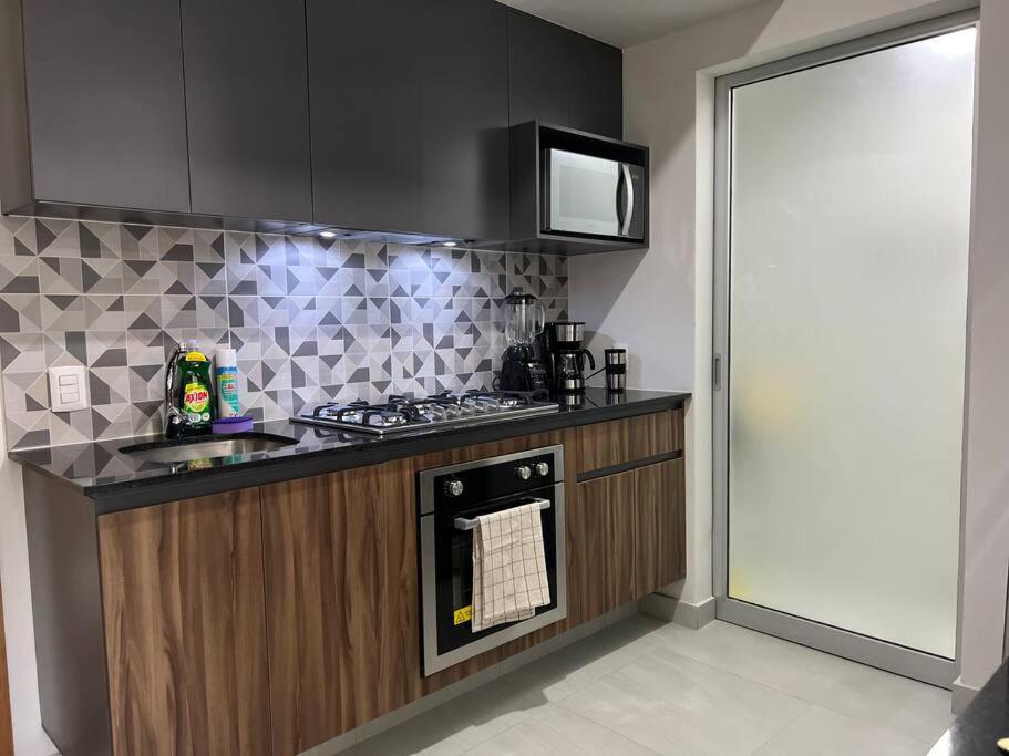 Depa Boho Al Sur Pet Friendly Piscina Gym Sala De Cine Apartment Guadalajara Bagian luar foto